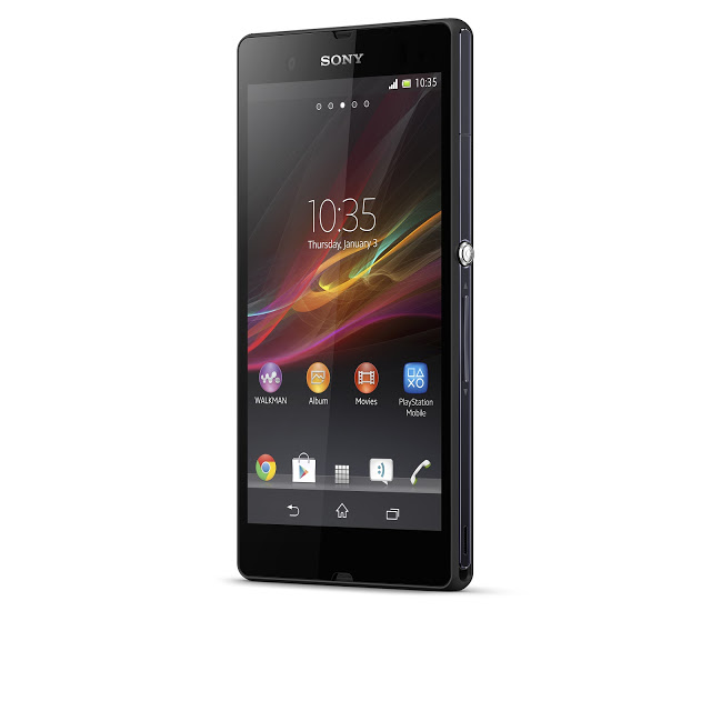 Xperia Z front 40 dry
