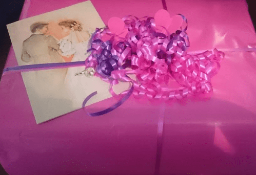 present_bröllop_rosa